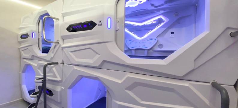 U Capsule Hotel Kulai图片