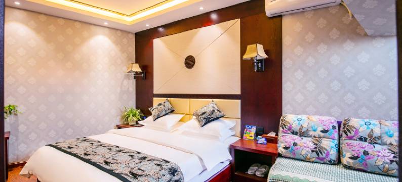 昆明荣都大酒店(官渡古镇云南省博物馆店)图片