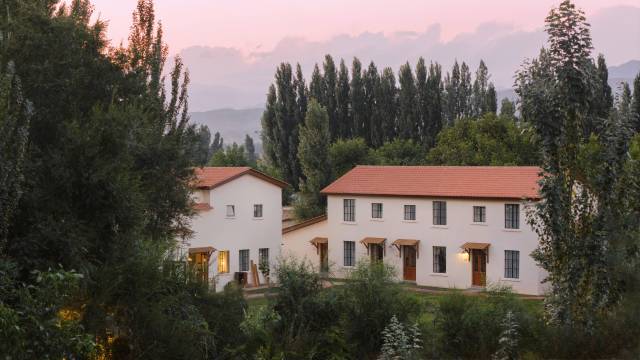 霍城隅里民宿(晃晃村店)