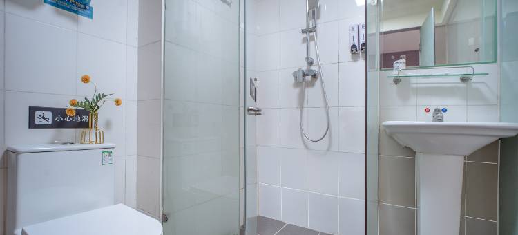 希缇酒店(南宁火车站广西大学地铁站M出口店)图片