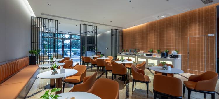 南苑E家Plus酒店(宁波北仑长江路店)图片