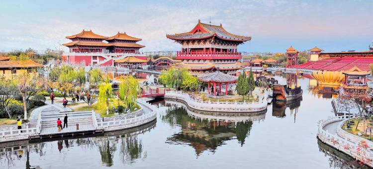 奕如初见民宿(开封清明上河园店)图片