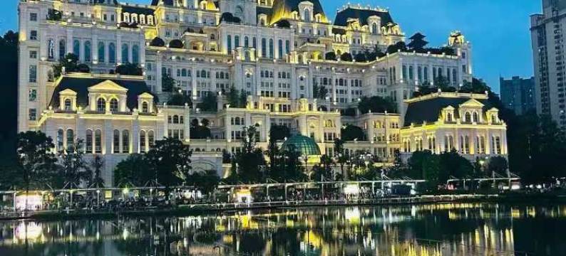 廊枫高空酒店(花果园湿地公园店)图片