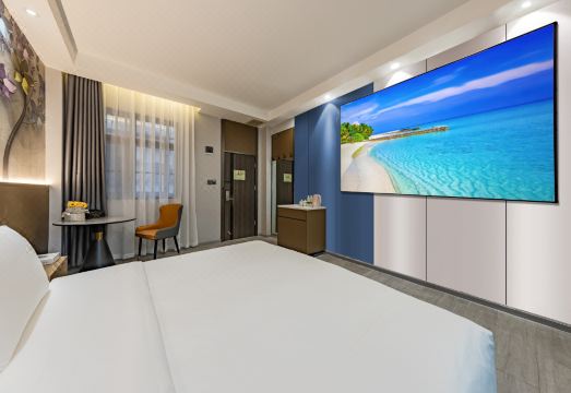 Qingju Kaiyun Hotel (Mangshi Airport) Hotel Overview