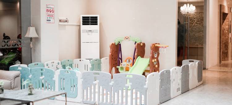 马斯特罗酒店-坤甸(Maestro Hotel Pontianak)图片