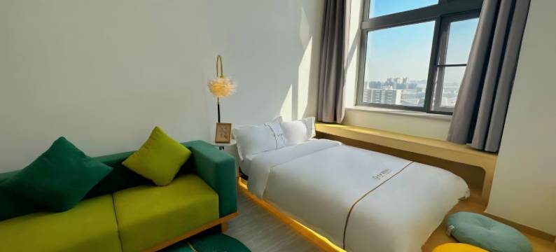 火豹电竞公寓(珠海金湾华发商都店)图片