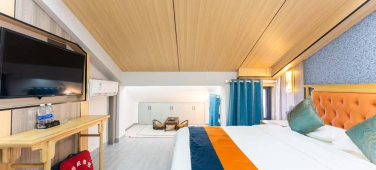 普陀山六和居民宿(普济寺店)图片