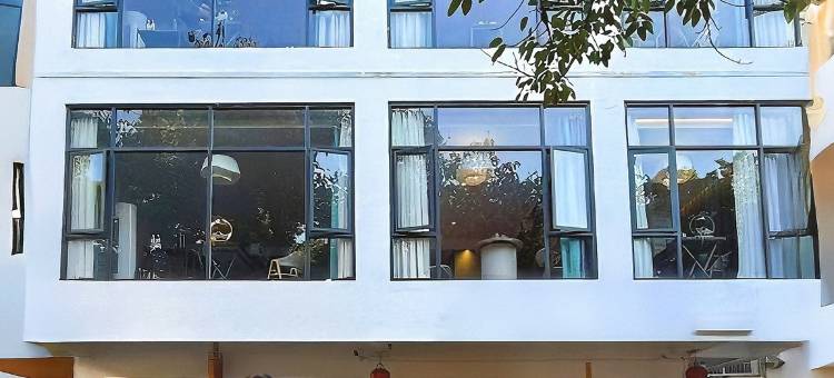 岭南小筑庭院式holiday·悦度简奢轻居(广州琶洲会展中心店)图片