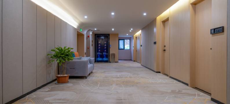 云之尚·云连锁酒店(弥勒尚亿湖泉生态园店)图片