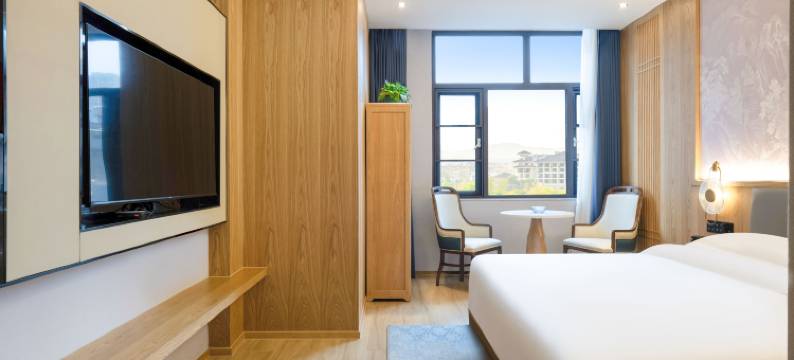 安吉尔大酒店(岳阳天伦美食街店)图片