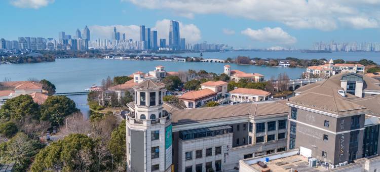 青澄美程酒店(苏州金鸡湖李公堤南地铁站店)图片