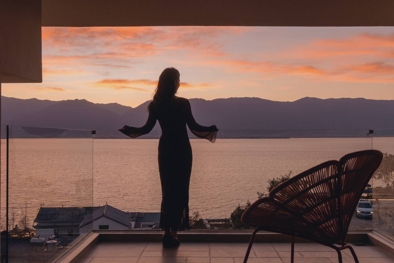 汐之屿·日落海景半山花园Villa·设计师度假酒店(洱海双廊店)图片