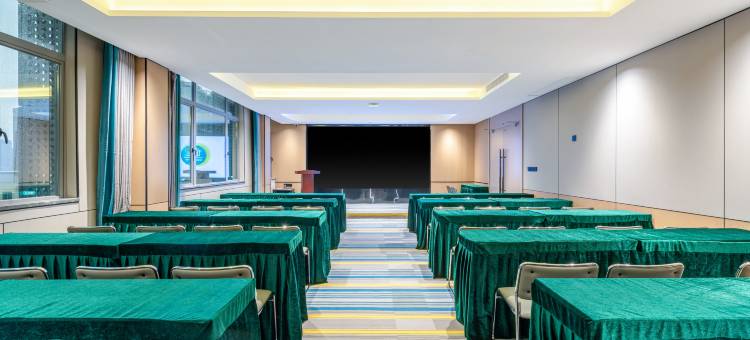 城市便捷酒店(清远顺盈时代广场体育馆店)图片