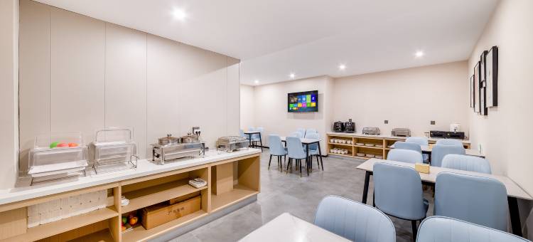洛阳云季酒店(高铁龙门站宝龙广场店)图片