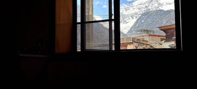 德钦雨崩行者山舍(上雨崩)图片