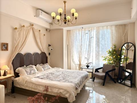 威海Go•逅慕丨Envision•Cinema•设计师民宿(威海高铁站韩乐坊店)