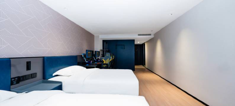 EHA电竞酒店(和平公园青山印象城店)图片