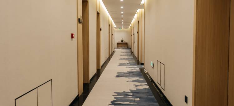 乌拉盖鸿鲸智选酒店图片