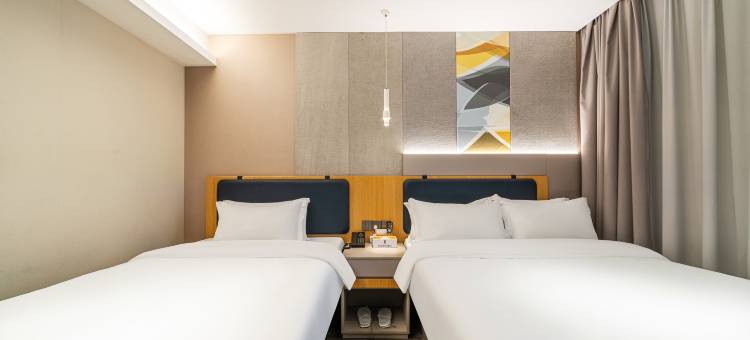 艺龙安云酒店(嘉兴旭辉广场南湖景区店)图片