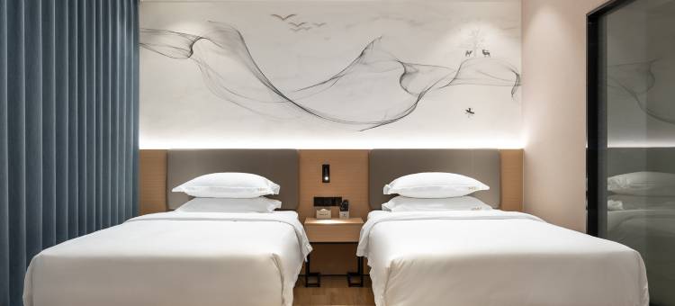 小鹿辰客·尚悦酒店(三湖连江二乔公园店)图片