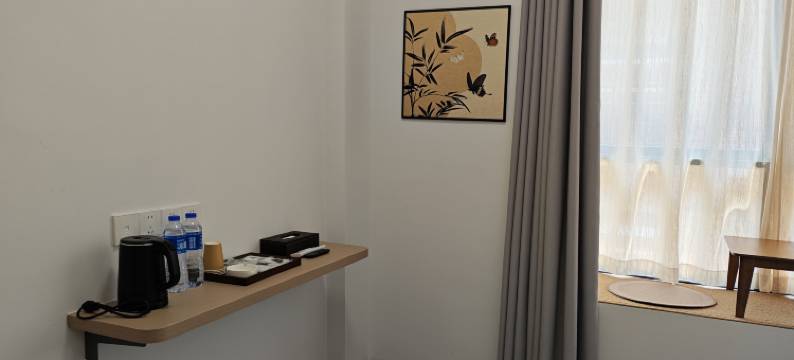 北湖晓岸民宿(梧州站店)图片