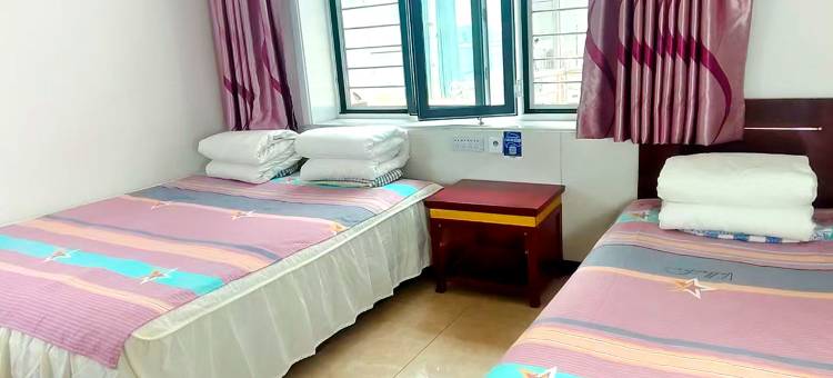 塞罕坝山水人家农家院图片