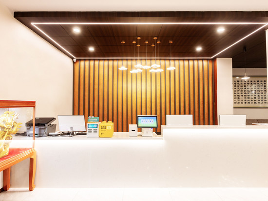 百莲好荷·雅睿快捷酒店(济宁微山县店)