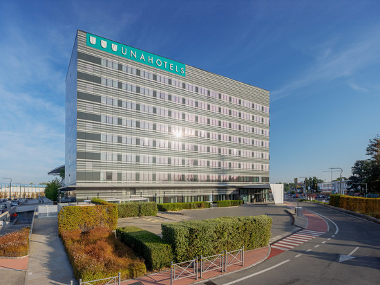 博洛尼亚圣维塔莱乌纳酒店