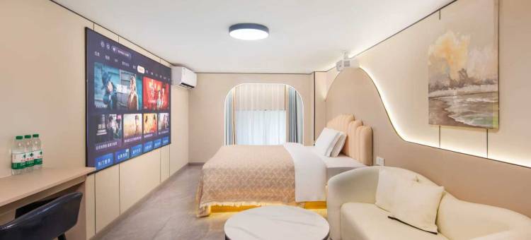 乐屿Island|轻奢影视民宿(福州南站胪雷地铁站店)图片