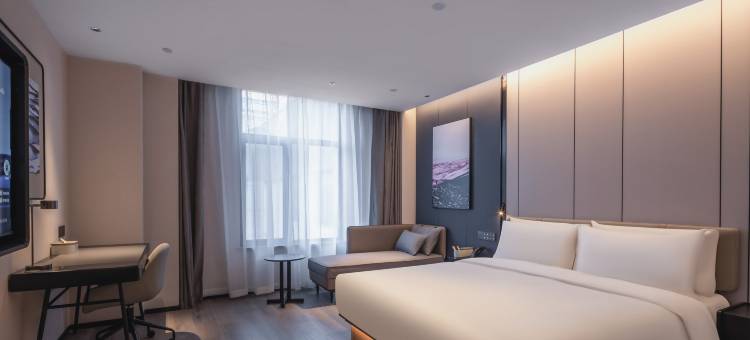 济南千佛山经十路亚朵酒店图片