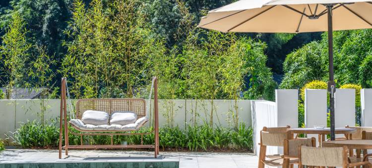 梵净山见山云筑民宿(景区东门店)图片