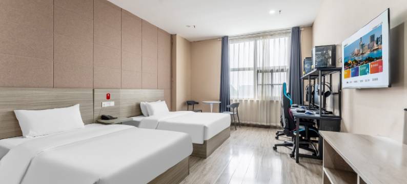 竞族电竞民宿(阳西西湖店)图片