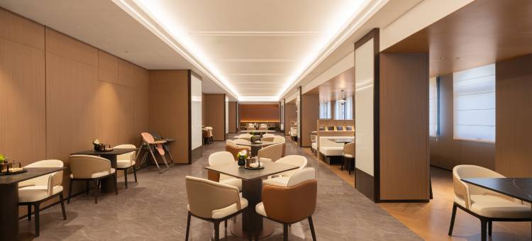 乌鲁木齐国际大巴扎民街亚朵酒店图片