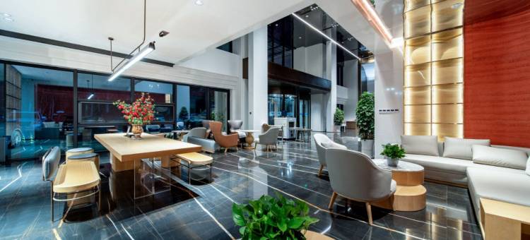 伊宁市政府伊犁河丽呈华廷酒店图片