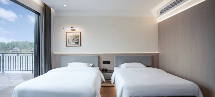 君山岛·云上湖宿图片