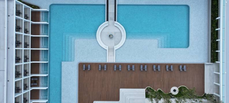 普吉岛芭东海滩酒店(Patong Beach Hotel by See2Sea)图片