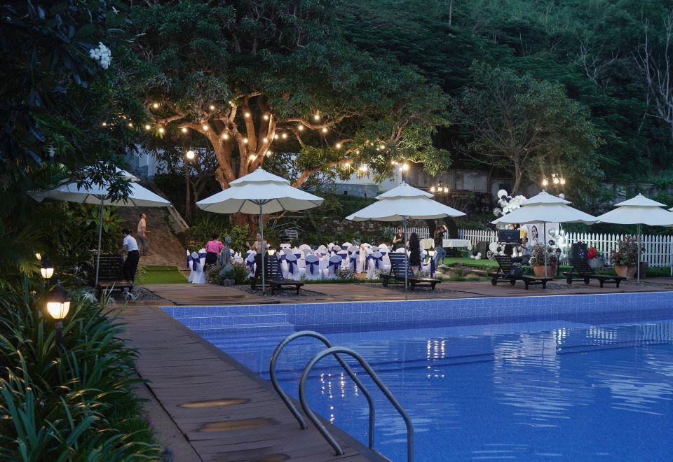 SV Boutique Resort Hotel Overview