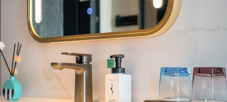 希岸酒店(长春吉大二院亚泰院区临河街店)图片