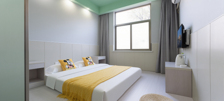 威海麓山居酒店(北山路葡萄滩海水浴场店)图片