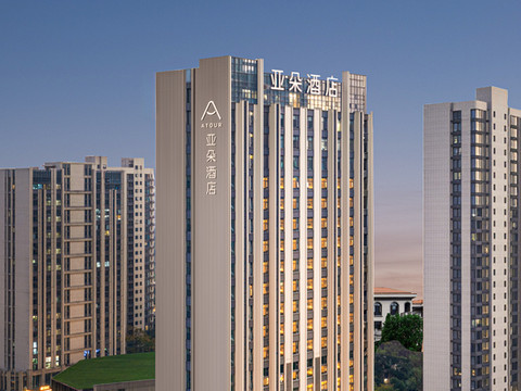 南京南站南广场亚朵酒店