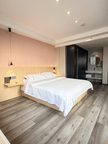 嵩县鑫茂商务酒店