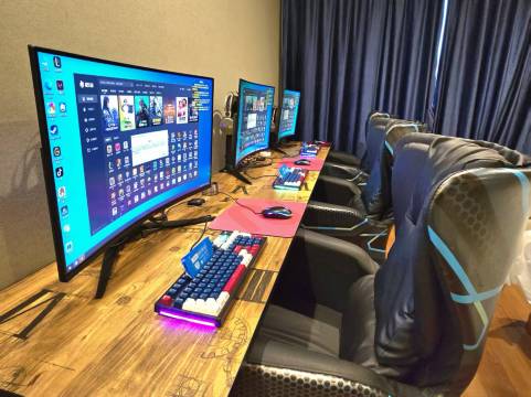 合肥月巴电竞酒店(融创乐园店)