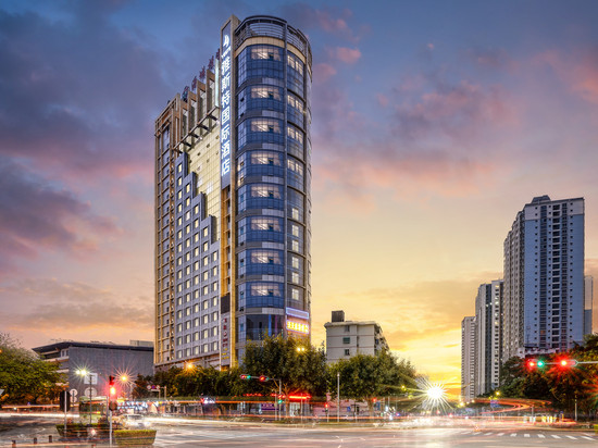 雅斯特国际酒店•YESTE INT'L Hotel(南宁朝阳广场区政府店)