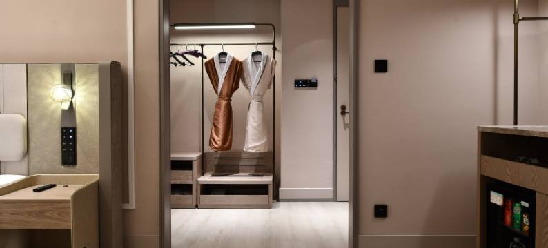 黄山南大门换乘中心美居酒店图片