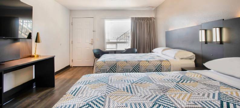 奥本6号汽车旅馆(Motel 6 Auburn, CA)图片