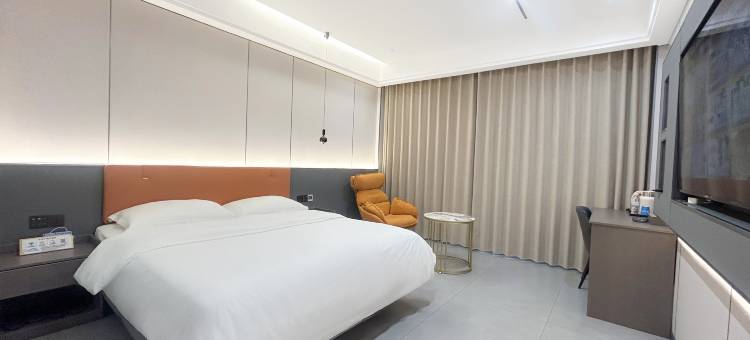 龙城智能酒店(安龙汽车站店)图片