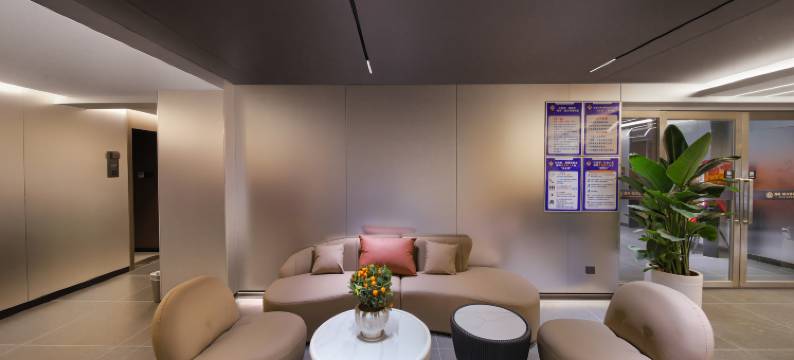 逸程·拾光里酒店(京山汽车中心客运站联合广场店)图片