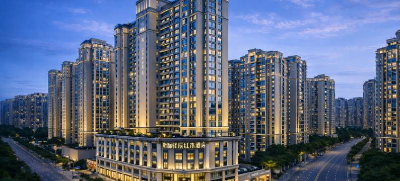 斯际驿辰·明清古典美学·宫廷Designer酒店(兴义万峰林机场店)图片