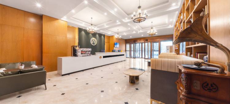 柏纳酒店(奎屯驿马巷旅游文化街区市政府店)图片