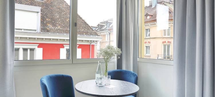 Numa Zurich Turi图片
